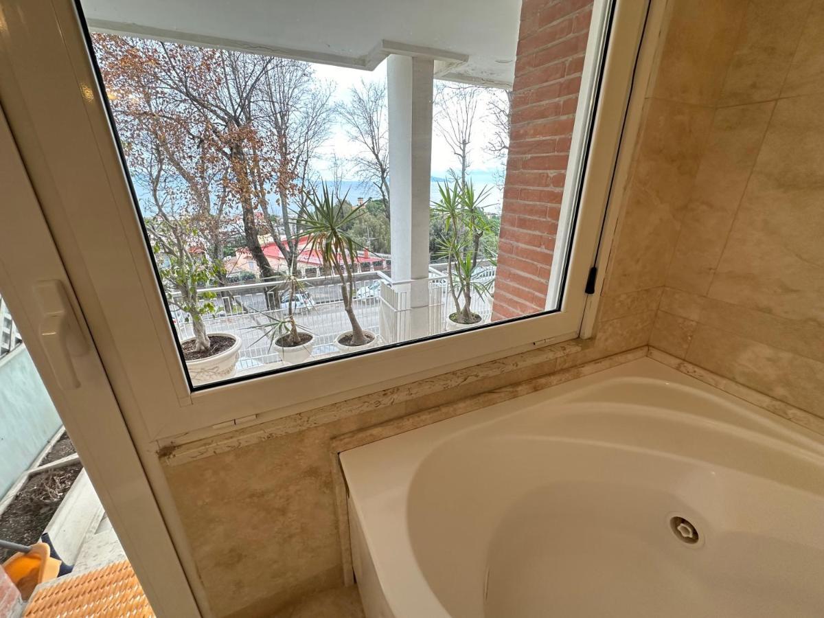 Pf Luxury Apartment Petrarca Posillipo Capri View - My Place Neapel Exterior foto
